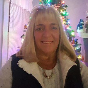 Meet your Posher, Karen